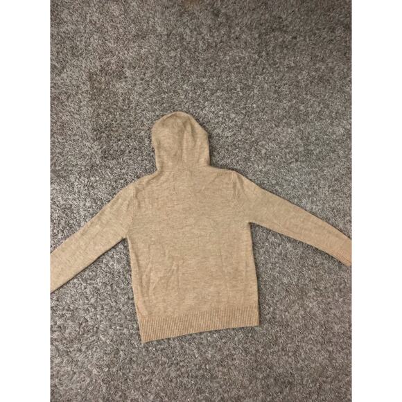 Abercrombie and Fitch beige cozy pullover sweater - Picture 10 of 10